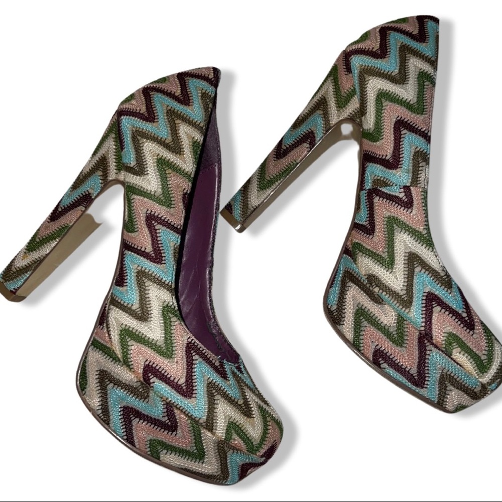 Madden girl | chevron retro heels